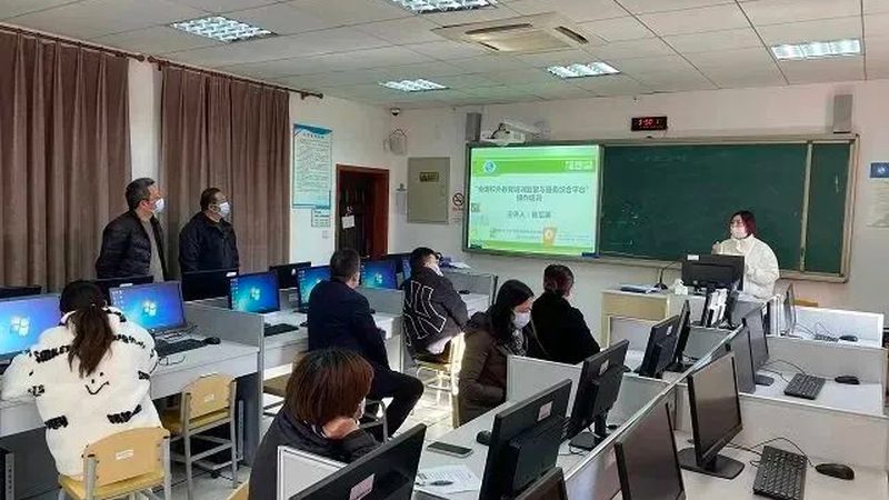 在选择北京新员工管理培训公司时，可以从以下几个方面进行考量：